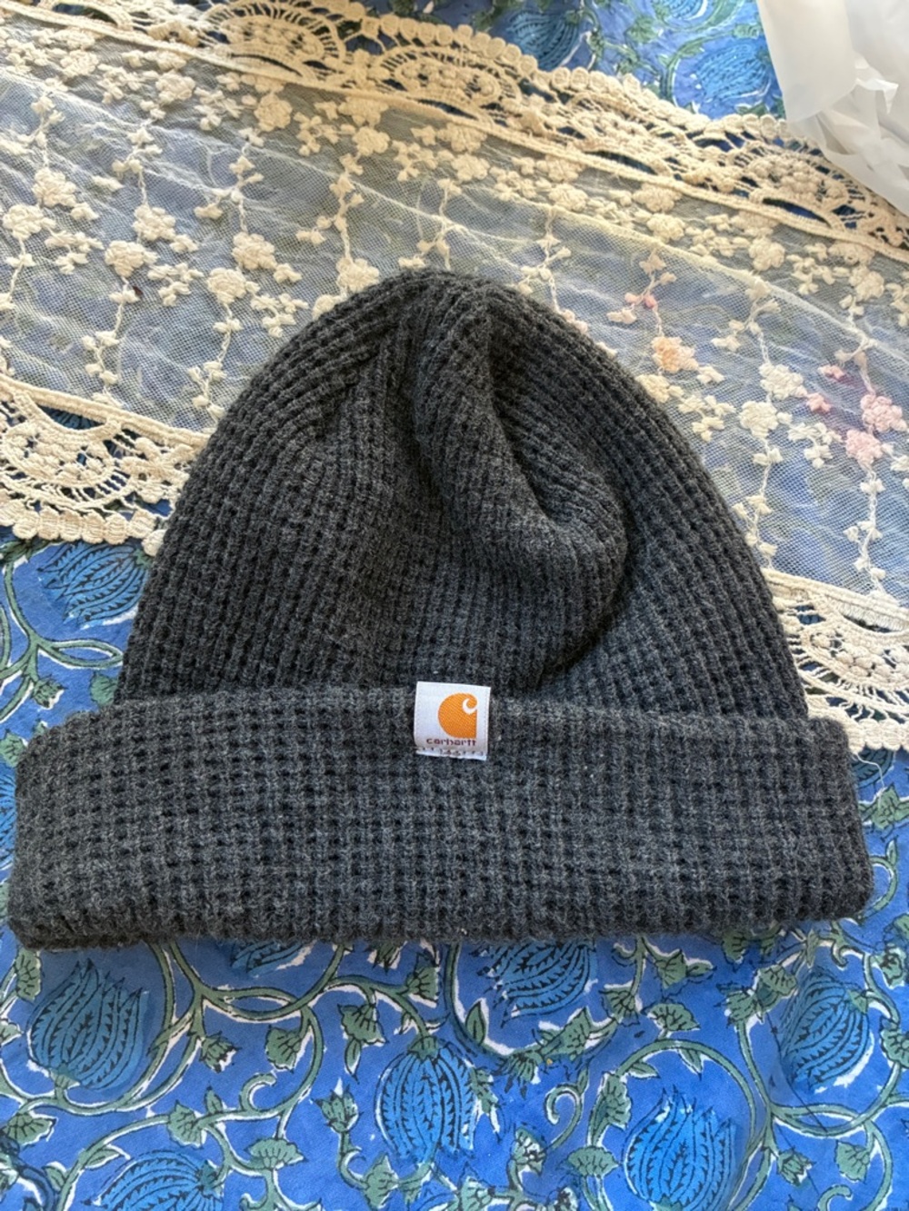 Carhartt hat